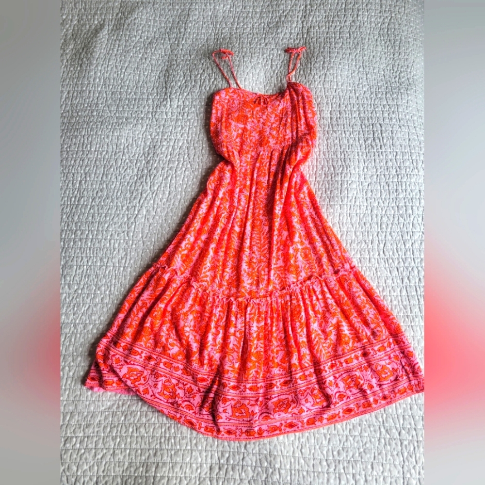 Size S Billabong Summer Dress.